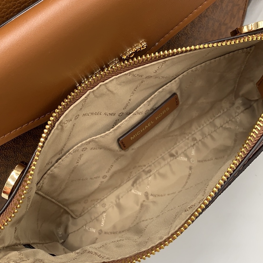 MICHAEL KORS 
Maisie Large Pebbled Leather 3-in-1 Tote Bag LUGGAGE SIGNATURE - Picture 12 of 13